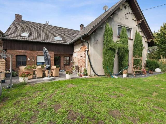 Haus zum Kaufen in Hamminkeln 520.000,00 EUR 273 m²