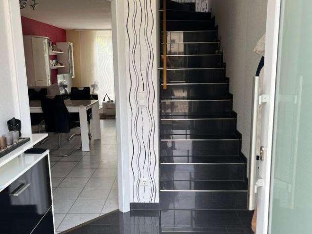 Haus zum Kaufen in Hanau 365.000,00 EUR 81 m²