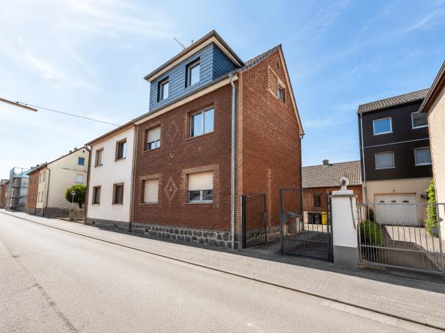 Haus zum Kaufen in Hanau 425.000,00 EUR 147 m²