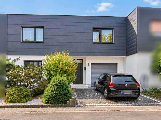Haus zum Kaufen in Hanau 575.000,00 EUR 165.64 m²