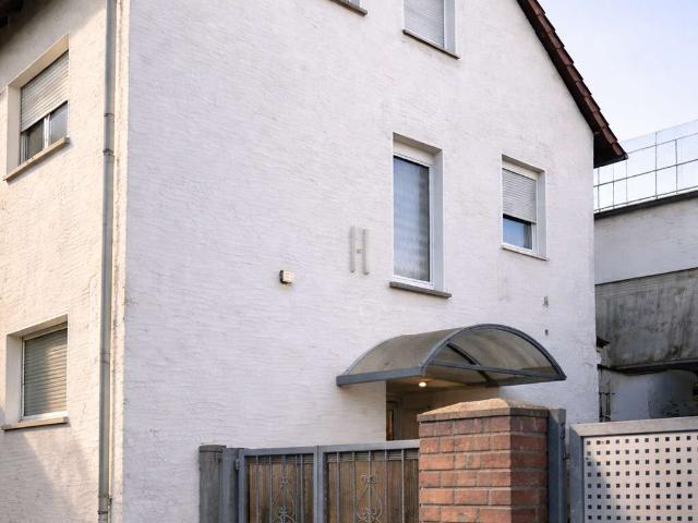 Haus zum Kaufen in Hanau Steinheim am Main 380.000,00 EUR 132 m²