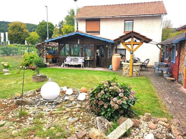 Haus zum Kaufen in Hann. Münden 270.000,00 EUR 306 m²