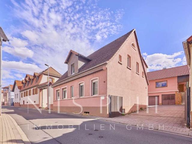 Haus zum Kaufen in Hettenleidelheim 275.000,00 EUR 238 m²