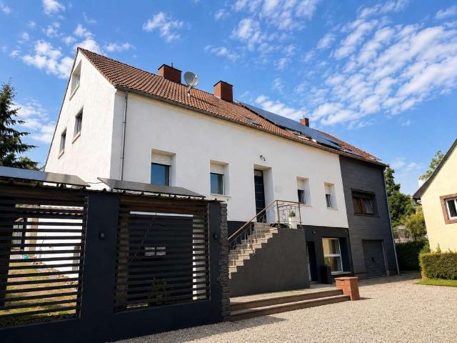 Haus zum Kaufen in Heusweiler 325.000,00 EUR 240 m²