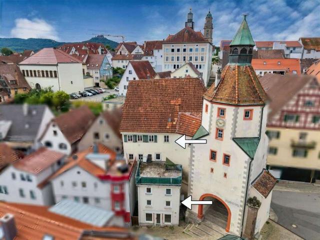 Haus zum Kaufen in Hechingen 349.000,00 EUR 296 m²