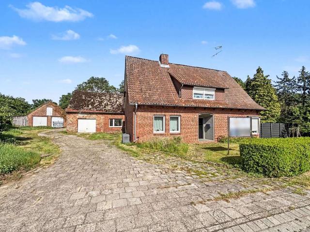 Haus zum Kaufen in Heeslingen 399.000,00 EUR 220 m²