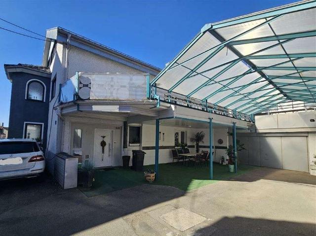 Haus zum Kaufen in Heidenheim 595.000,00 EUR 320 m²
