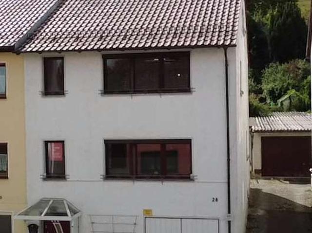Haus zum Kaufen in Heidenheim 299.000,00 EUR 157 m²