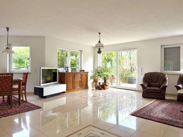 Haus zum Kaufen in Heilbronn 999.000,00 EUR 270.8 m²