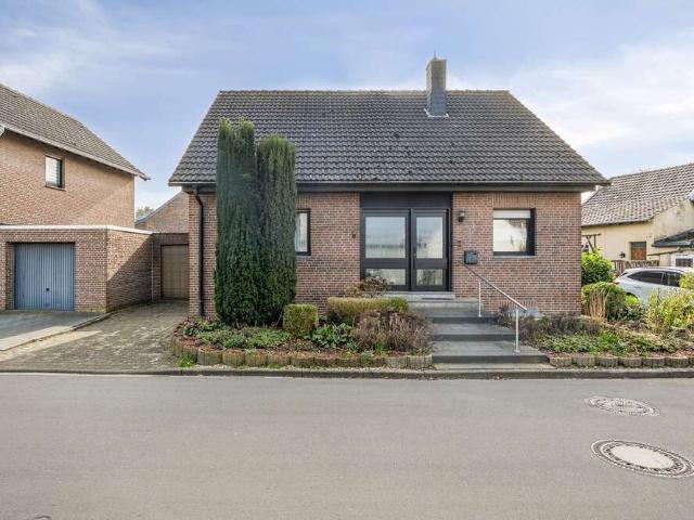 Haus zum Kaufen in Heinsberg Grebben 260.000,00 EUR 86.1 m²