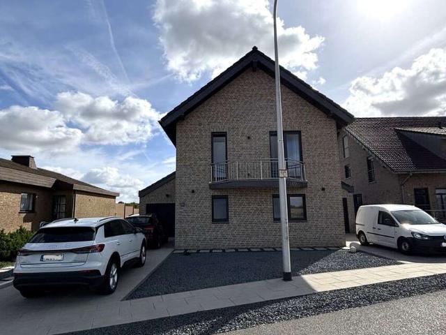 Haus zum Kaufen in Heinsberg 690.000,00 EUR 157 m²