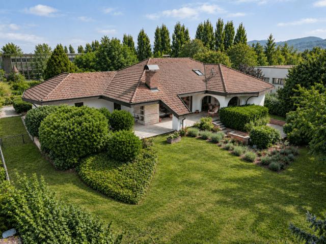 Haus zum Kaufen in Heitersheim 1.495.000,00 EUR 342 m²