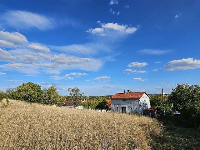 Haus zum Kaufen in Hellmitzheim 484.000,00 EUR 128 m²