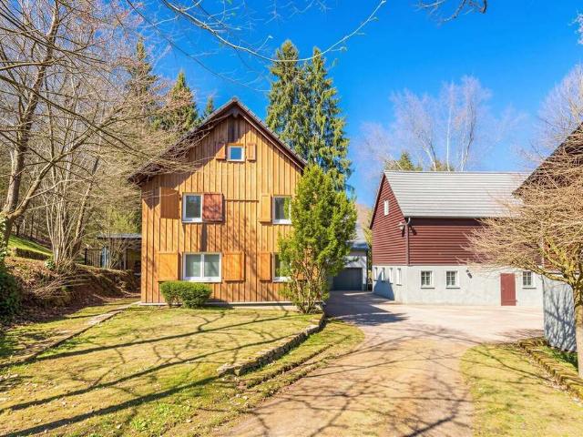 Haus zum Kaufen in Helmeroth 1.500.000,00 EUR 355 m²