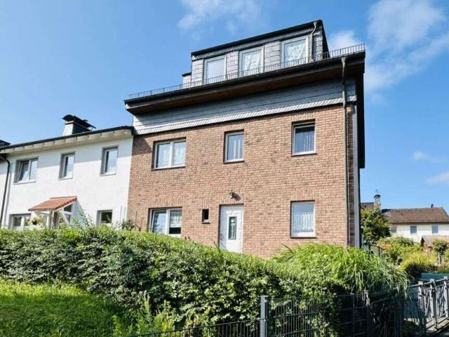 Haus zum Kaufen in Hemer 379.000,00 EUR 189 m²