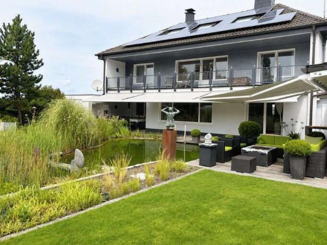 Haus zum Kaufen in Hemer 690.000,00 EUR 236.7 m²