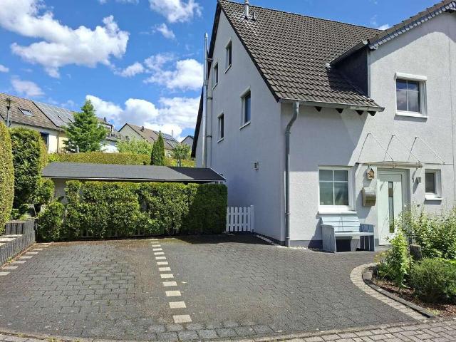Haus zum Kaufen in Hennef Sieg 570.000,00 EUR 120 m²