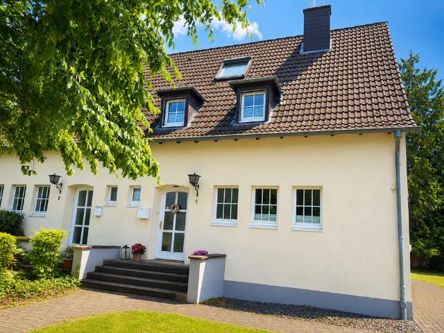 Haus zum Kaufen in Hennef Sieg 595.000,00 EUR 132 m²
