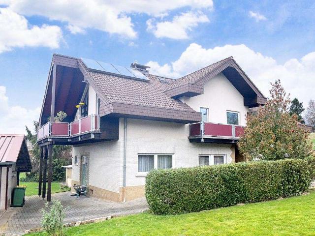 Haus zum Kaufen in Hennef 699.000,00 EUR 275.38 m²
