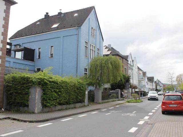 Haus zum Kaufen in Hennef 820.000,00 EUR 320 m²