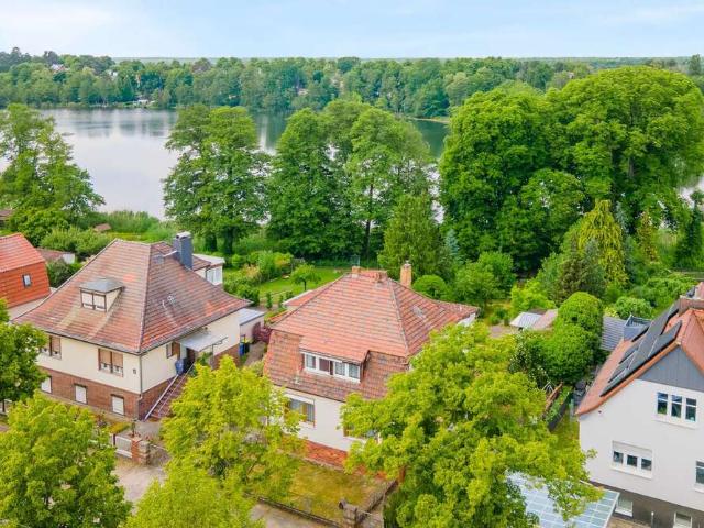 Haus zum Kaufen in Hennickendorf 330.000,00 EUR 151.56 m²