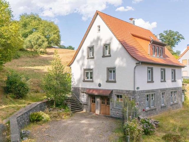 Haus zum Kaufen in Heppenheim Bergstraße Wald Erlenbach 348.000,00 EUR 155 m²