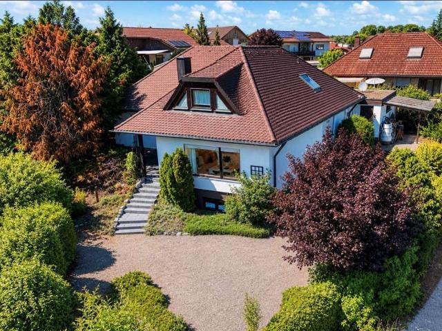 Haus zum Kaufen in Herbrechtingen 450.000,00 EUR 158.8 m²