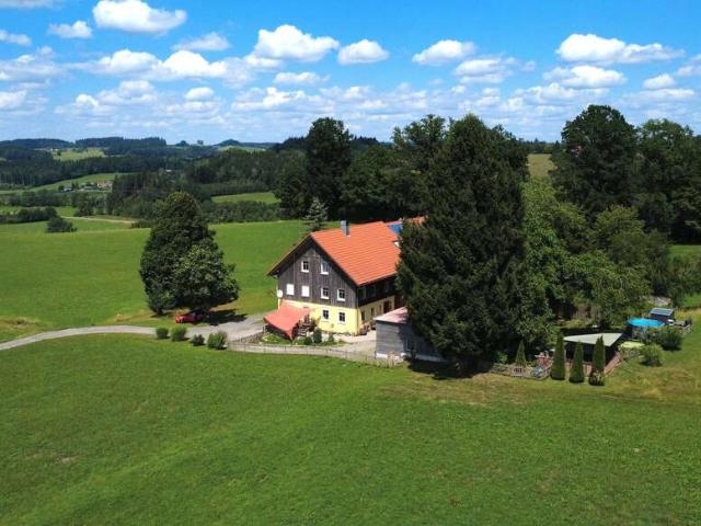 Haus zum Kaufen in Hergatz 810.000,00 EUR 300 m²
