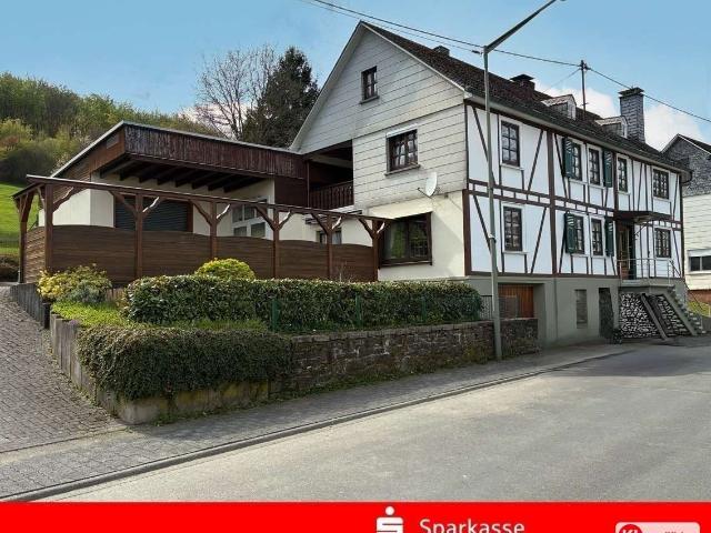Haus zum Kaufen in Herdorf 269.000,00 EUR 166 m²