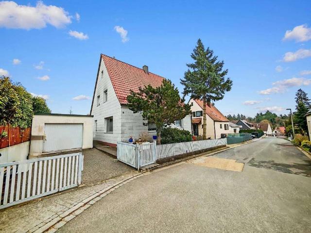 Haus zum Kaufen in Heroldsberg 489.000,00 EUR 190 m²