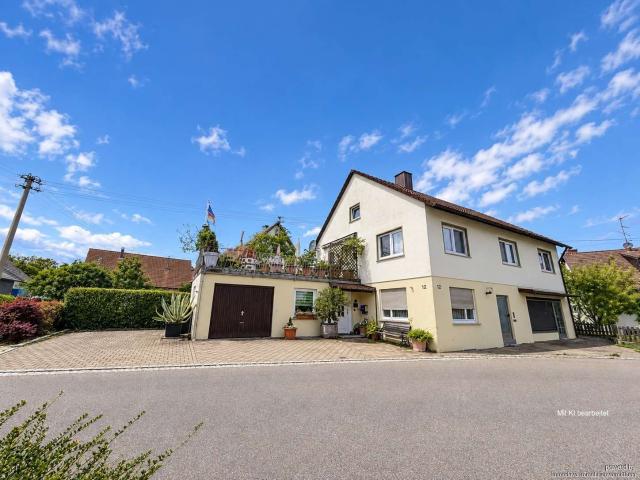 Haus zum Kaufen in Heroldstatt 329.000,00 EUR 246 m²