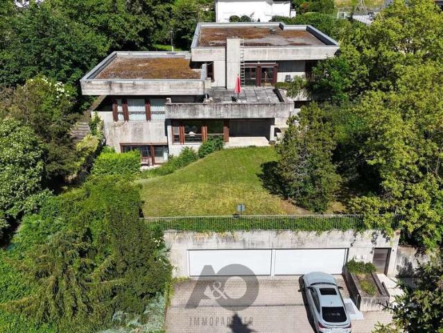 Haus zum Kaufen in Herrenberg 1.950.000,00 EUR 369.12 m²