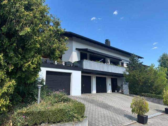Haus zum Kaufen in Herzogenaurach 599.000,00 EUR 200 m²