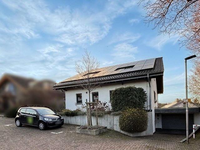 Haus zum Kaufen in Herzogenrath 619.000,00 EUR 223.1 m²