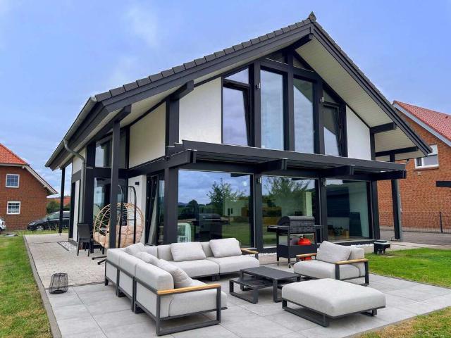 Haus zum Kaufen in Hessisch Oldendorf Rumbeck 550.000,00 EUR 166 m²