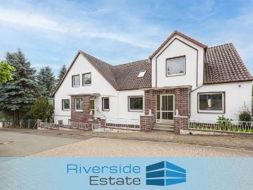 Haus zum Kaufen in Hessisch Oldendorf Segelhorst 345.000,00 EUR 248.99 m²