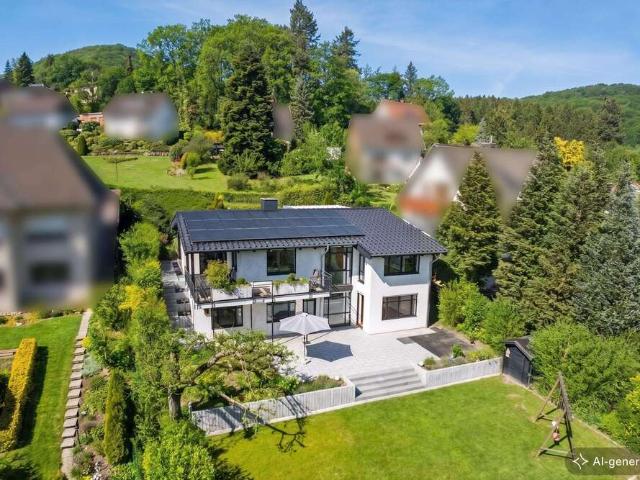 Haus zum Kaufen in Hessisch Oldendorf 450.000,00 EUR 175 m²
