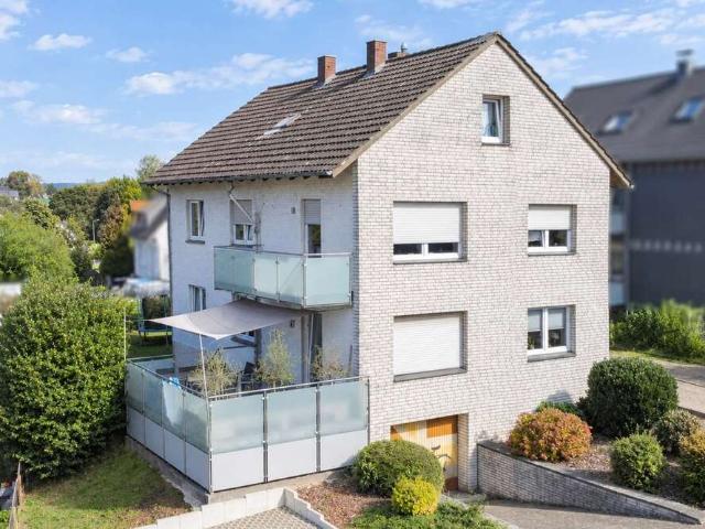 Haus zum Kaufen in Hiddenhausen 295.000,00 EUR 183 m²
