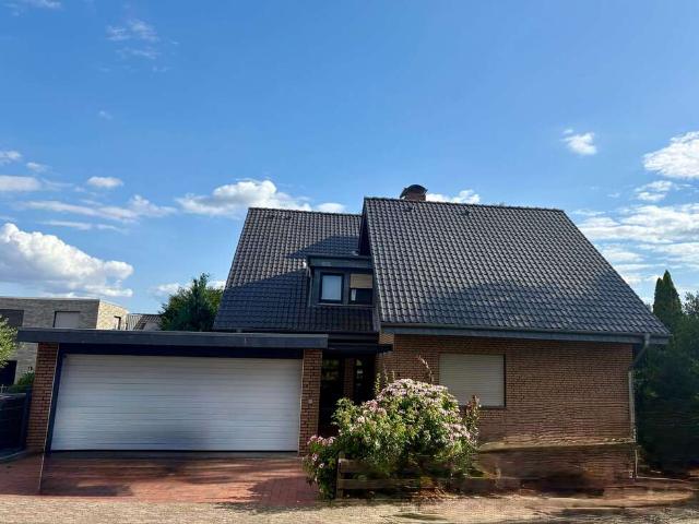Haus zum Kaufen in Hiddenhausen 495.000,00 EUR 220 m²