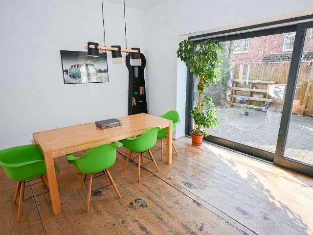 Haus zum Kaufen in Hiddenhausen 425.000,00 EUR 214 m²