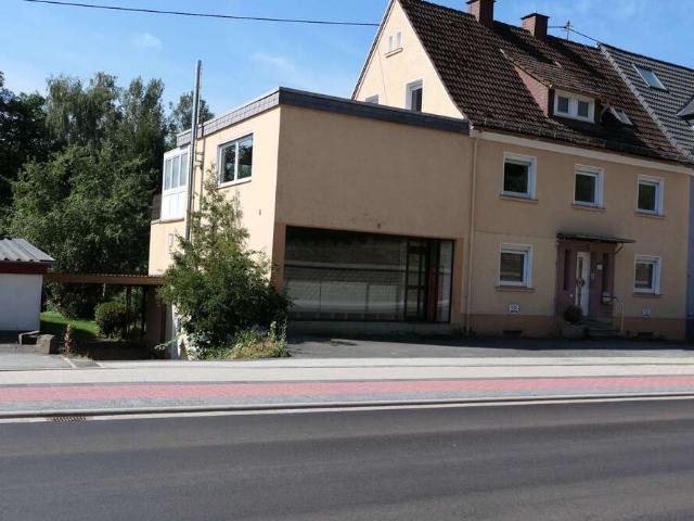 Haus zum Kaufen in Hilchenbach 269.000,00 EUR 227 m²