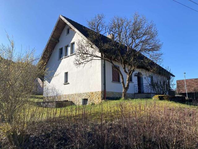 Haus zum Kaufen in Hildburghausen Wallrabs 289.000,00 EUR 145.7 m²