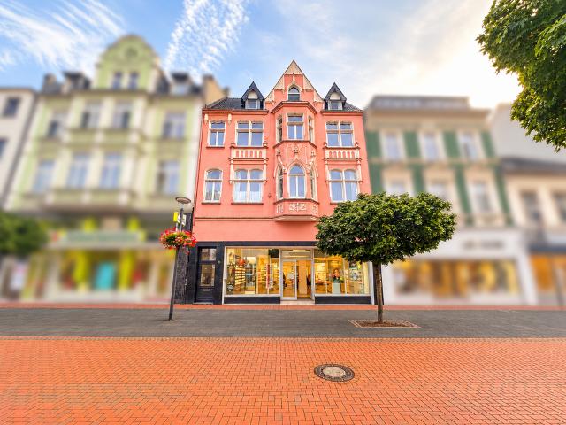 Haus zum Kaufen in Hilden 1.850.000,00 EUR 523 m²