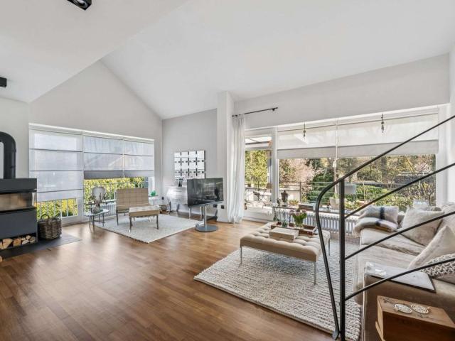 Haus zum Kaufen in Hilden 1.999.990,00 EUR 472 m²