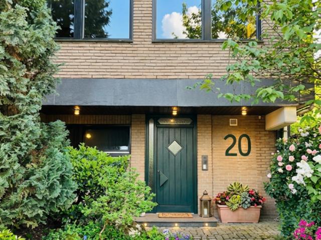 Haus zum Kaufen in Hilden 685.000,00 EUR 186.85 m²