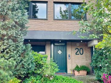 Haus zum Kaufen in Hilden 685.000,00 EUR 186.85 m²