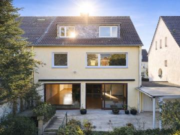 Haus zum Kaufen in Hilden 695.000,00 EUR 292 m²