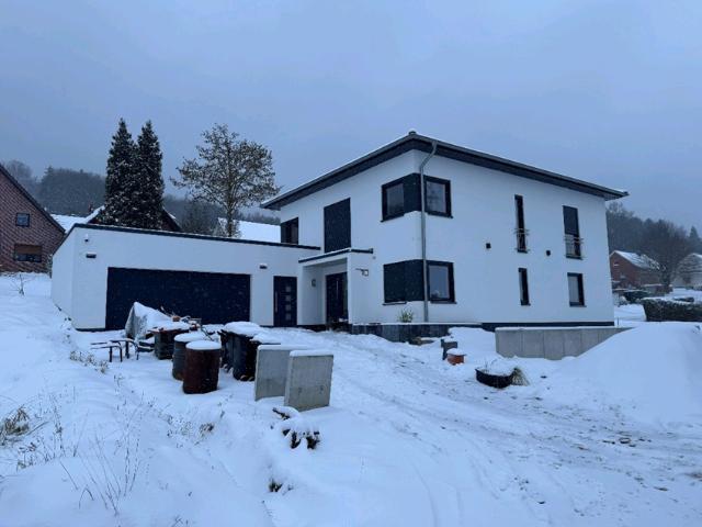 Haus zum Kaufen in Hille Oberübbe 465.000,00 EUR 176 m²