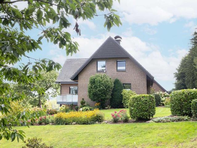 Haus zum Kaufen in Hilter am Teutoburger Wald 479.000,00 EUR 151.77 m²