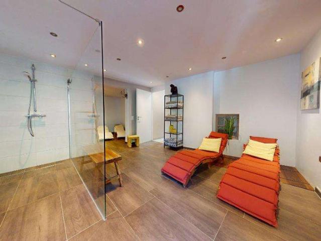 Haus zum Kaufen in Hinterweidenthal 329.000,00 EUR 160 m²